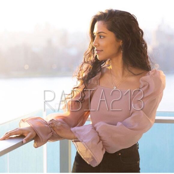 LAST 1!🔥BLOGGERS FAV ZARA CONTRASTING ORGANZA TOP - Picture 7 of 14